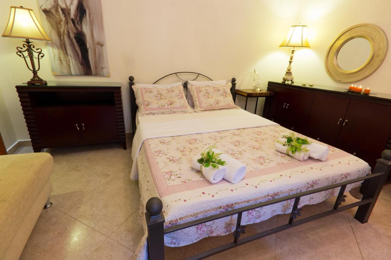 Angel Villa - Thassos Town Екстер'єр фото